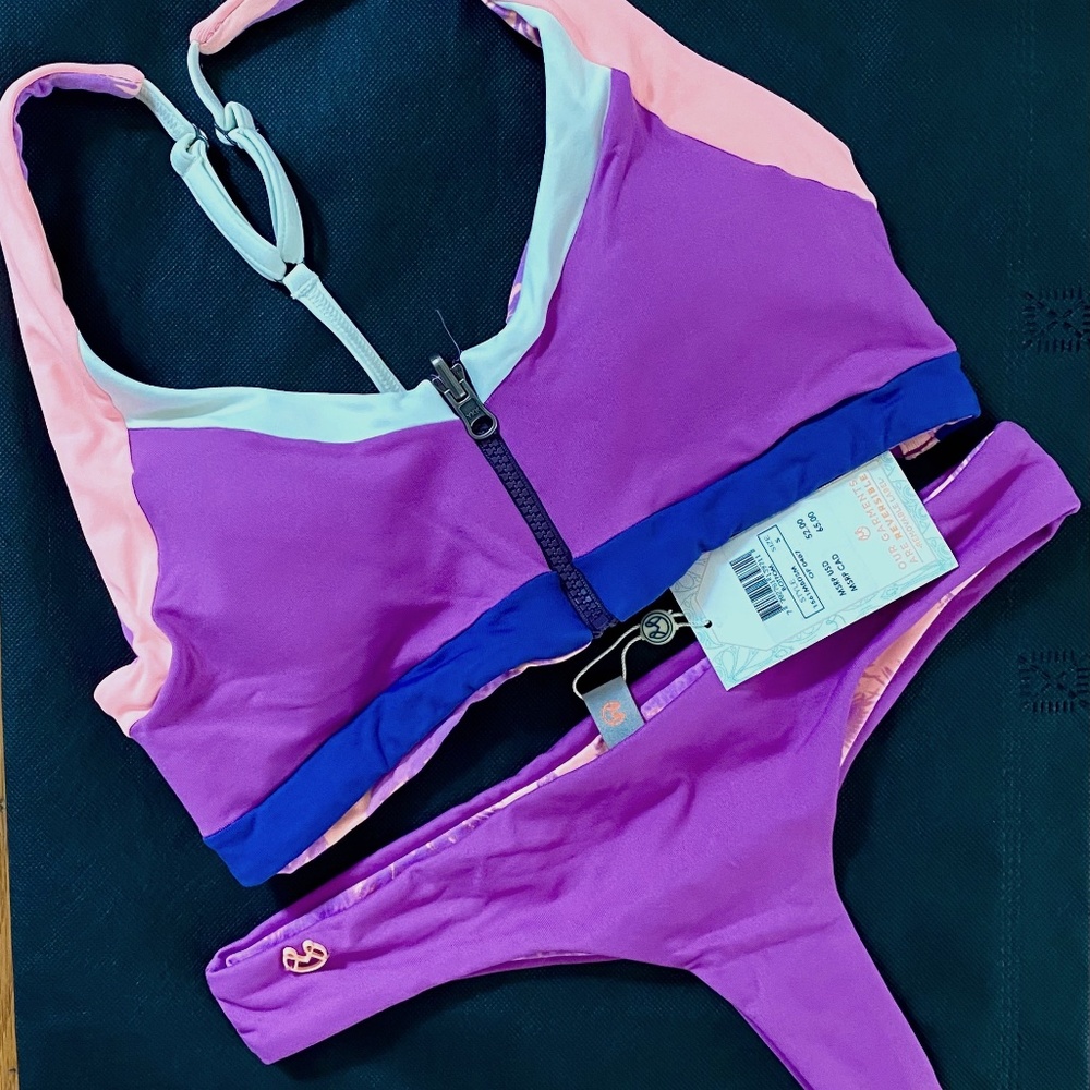 Maaji swim 2 piece, reversible, unworn bottom with tag attached.